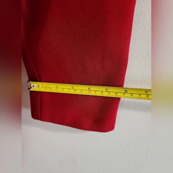 Fen-nelli Women's Coat Red with Removable Hood Size M (7-8), Button-up Closure - Picture 9 of 10